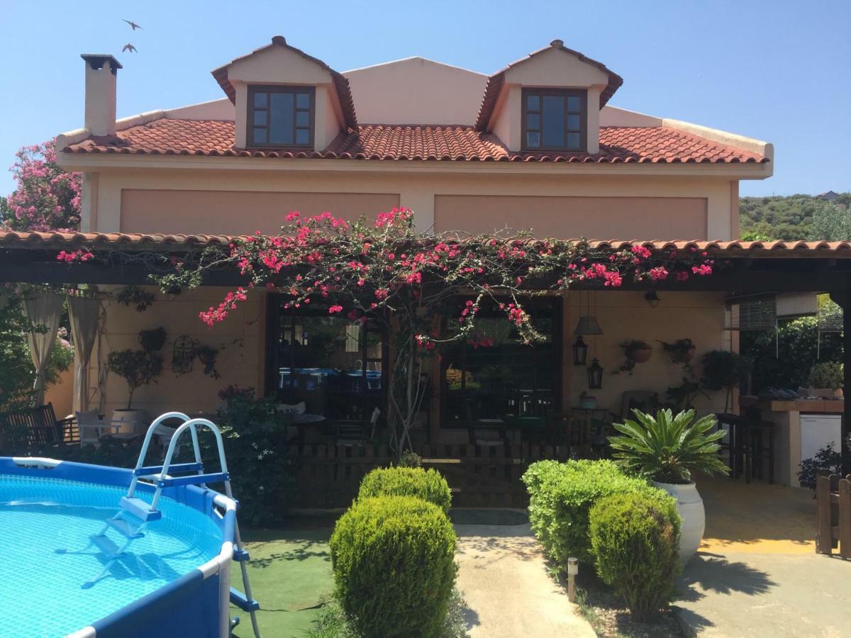 Rafina Great Feeling Villa Kültér fotó